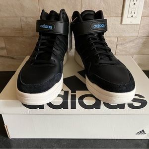NIB/NWT Adidas postmove mid classic shoes 8.5 men